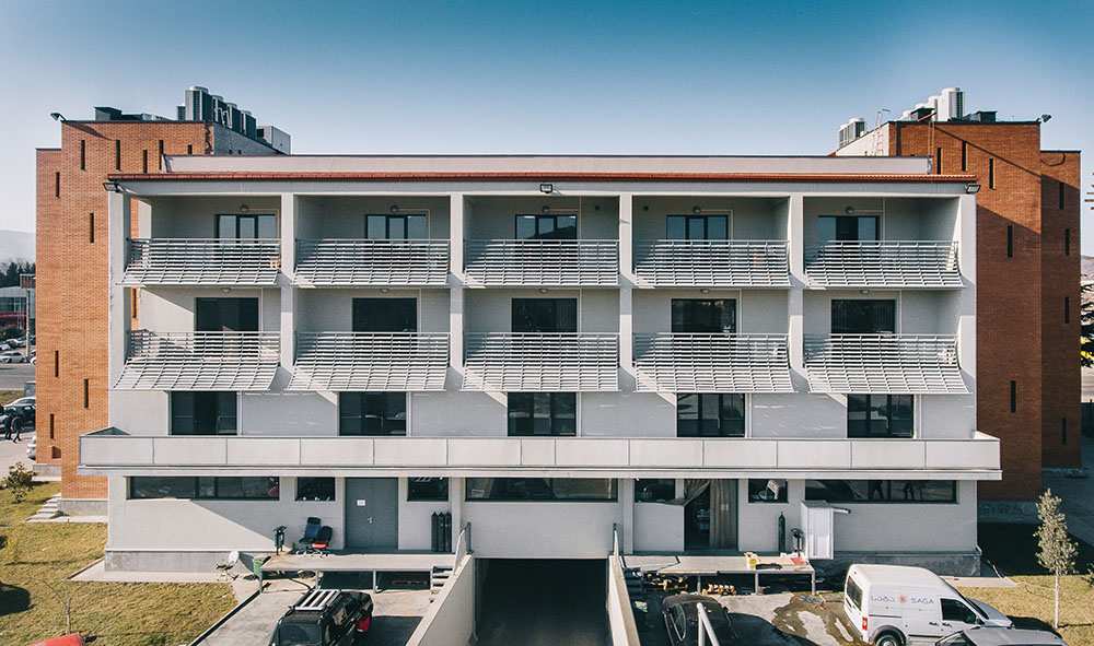 Multifunctional administrative building at Beliashvili